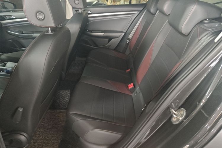 Volkswagen Bora 2021 immagine di auto #17