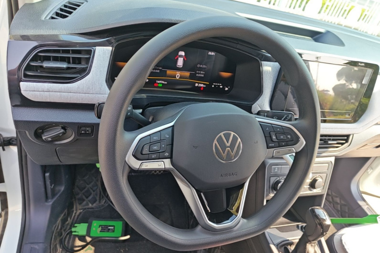 Volkswagen Tharu 2025 #11 Volkswagen Tharu 2025 immagine di auto #11