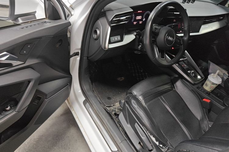 Audi A3 2022 car image #16
