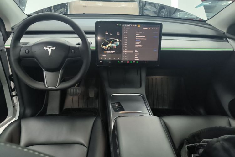 Tesla Model Y 2022 #10 Tesla Model Y 2022 immagine di auto #10