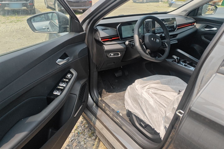 吉利汽车 缤瑞 2026 汽车图片 #16