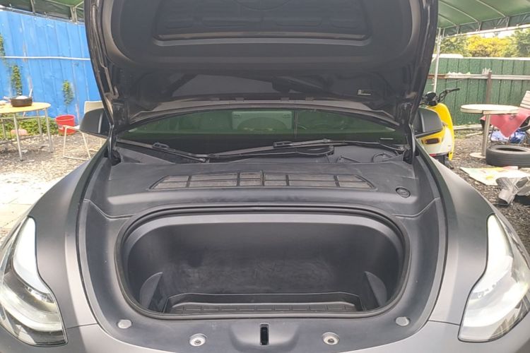 Tesla Model Y 2022 #22 Tesla Model Y 2022 car image #22