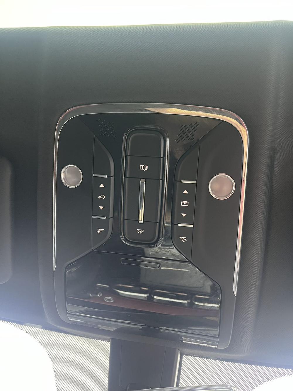 Jetour X70 PLUS 2023 #10 Jetour X70 PLUS 2023 car image #10