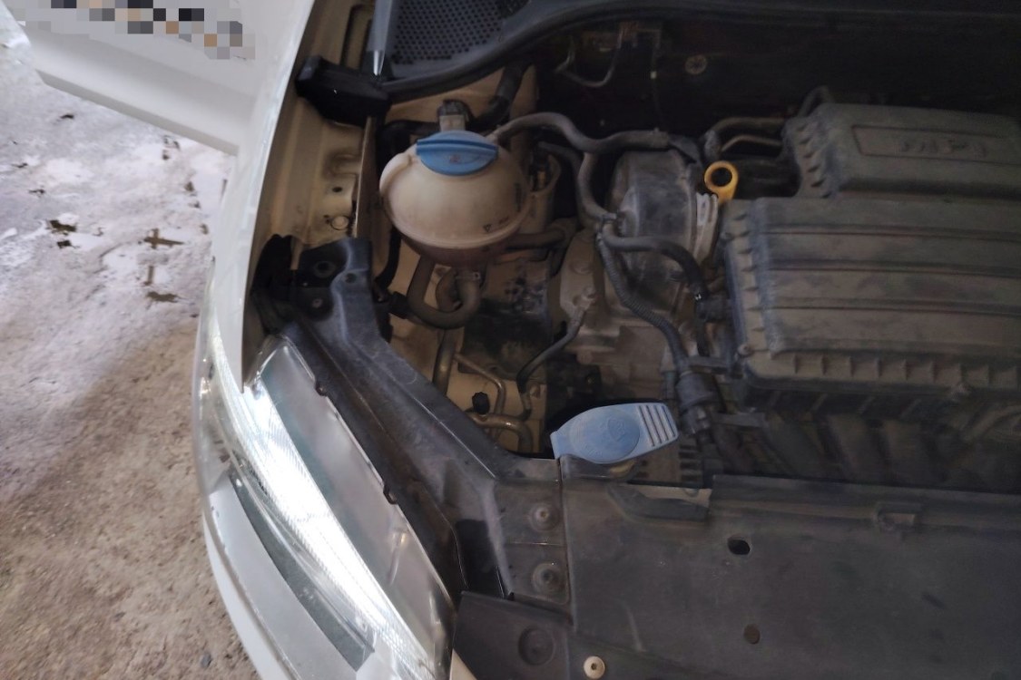 Volkswagen Santana 2017 car image #11