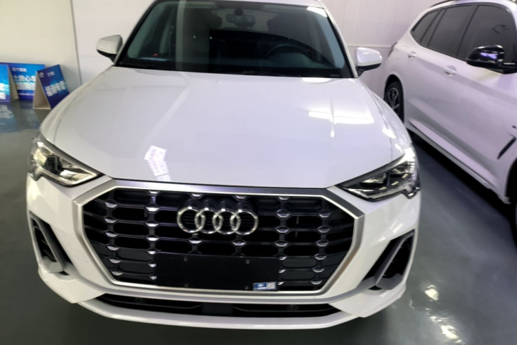 Audi Q3 2021 #3 Audi Q3 2021 car image #3