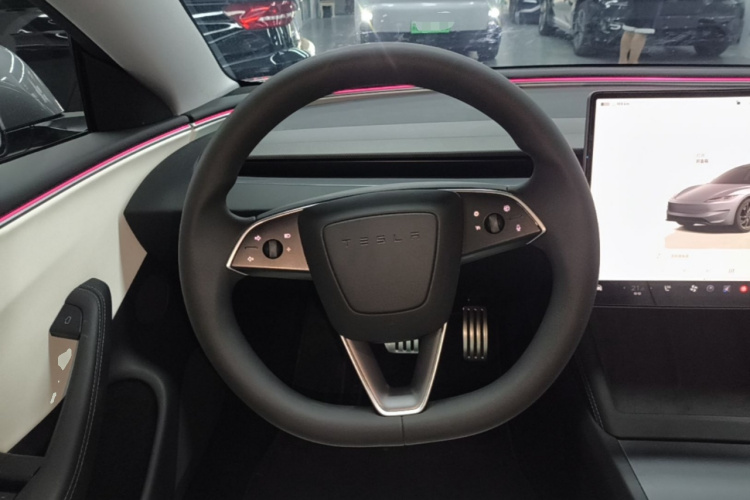 Tesla Model 3 2024 #11 Tesla Model 3 2024 car image #11