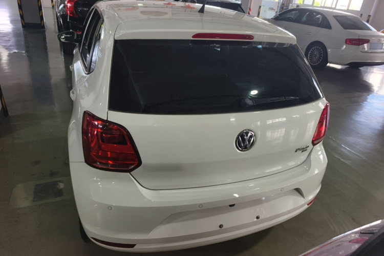 Volkswagen Polo 2018 car image #6