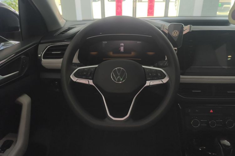 Volkswagen Tharu 2024 image de voiture #11