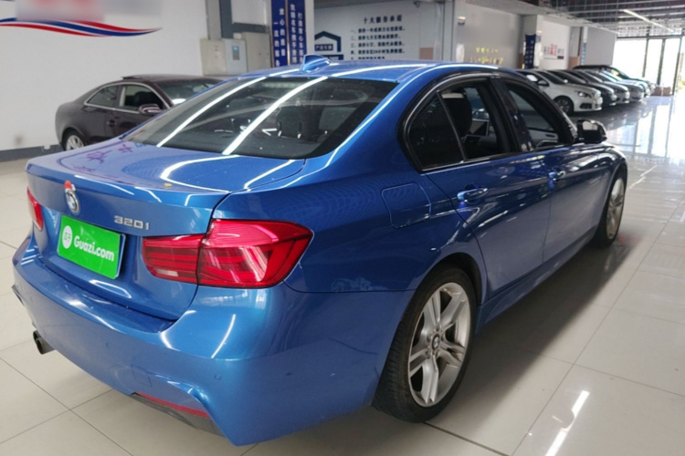 BMW 3 Series 2017 car image #7