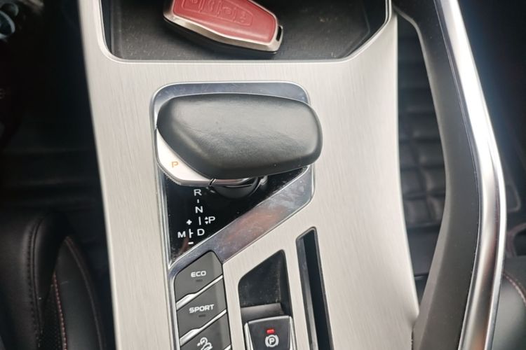 GEELY Coolray 2022 car image #14