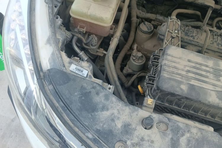 BYD Yuan 2018 #22 BYD Yuan 2018 car image #22