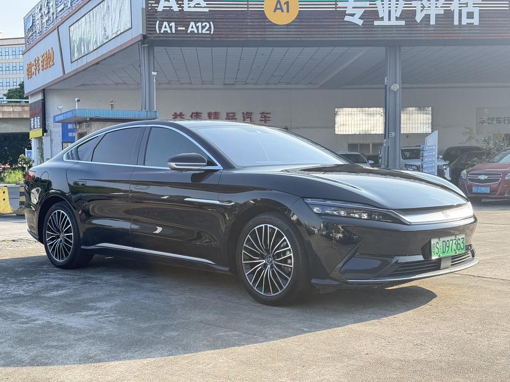 BYD Han 2022 #3 BYD Han 2022 car image #3