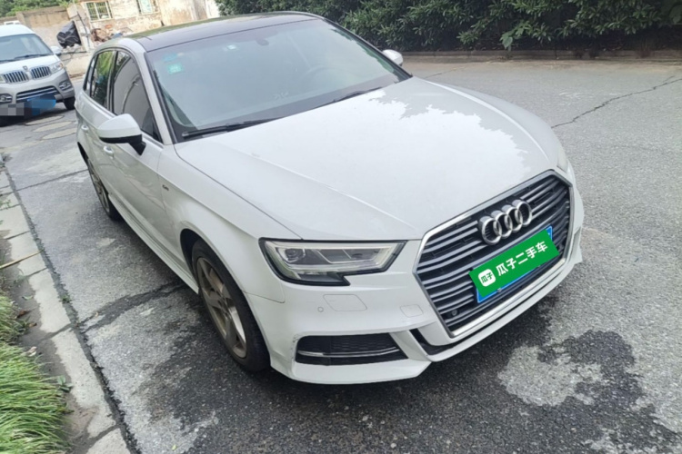 Audi A3 2019 #4 Audi A3 2019 car image #4