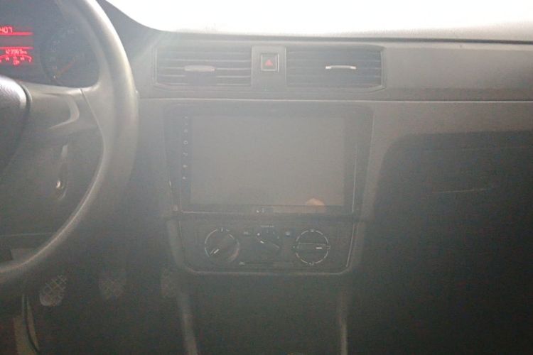 Volkswagen Santana 2017 #17 Volkswagen Santana 2017 car image #17