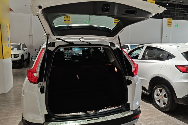 Honda CR-V 2019 #19 Honda CR-V 2019 car image #19