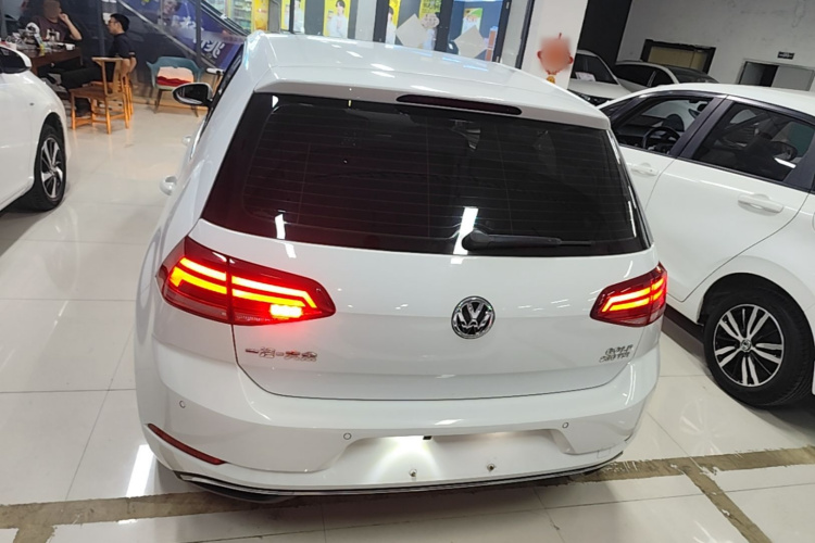 Volkswagen Golf 2018 #6 Volkswagen Golf 2018 car image #6
