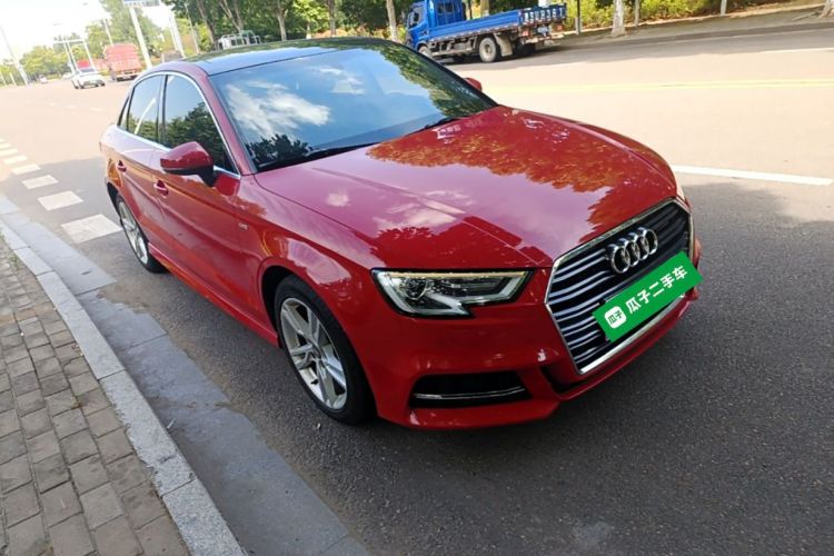 Audi A3 2018 immagine di auto #4