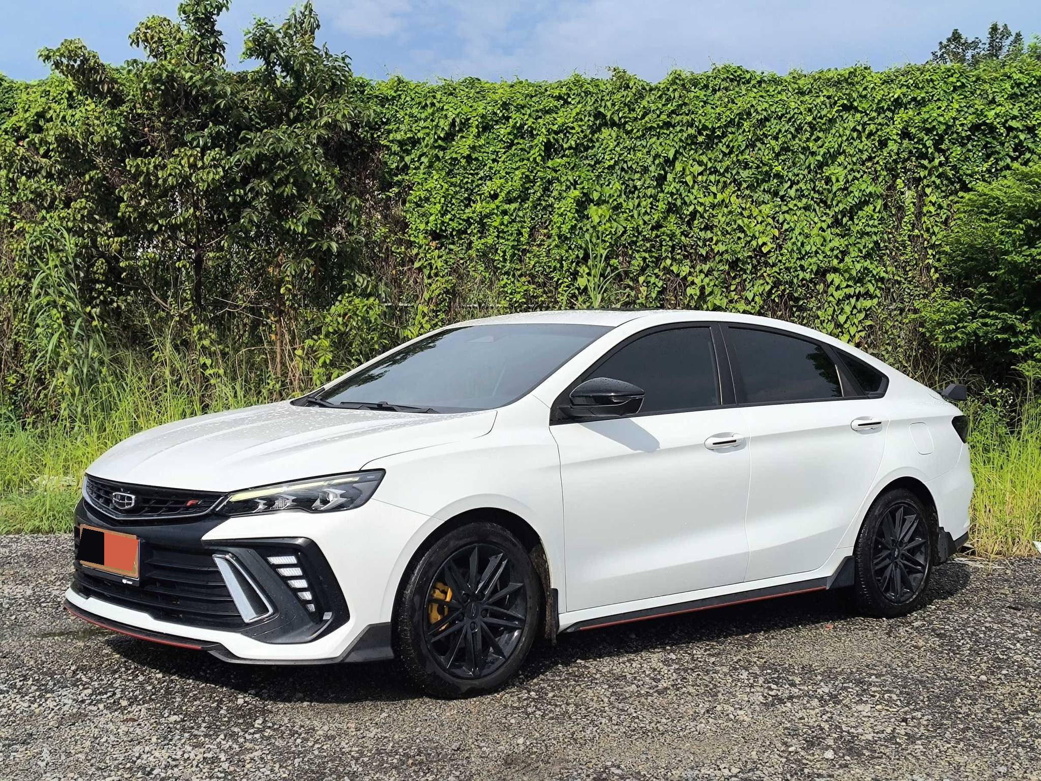 GEELY Binray 2022 car image 