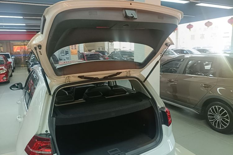 Volkswagen Golf 2017 #19 Volkswagen Golf 2017 car image #19
