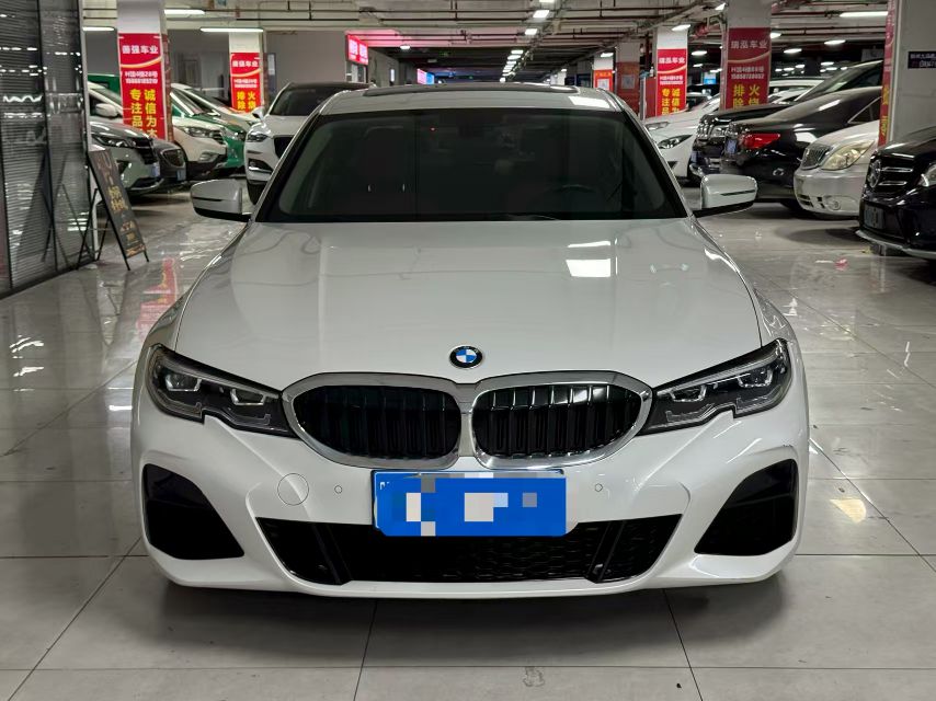 BMW 3 Series 2022 car image #2