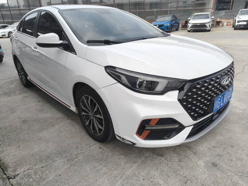 Chery Arrizo 5 Plus 2023 immagine di auto #2