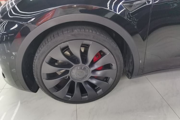 Tesla Model Y 2023 #9 Tesla Model Y 2023 car image #9