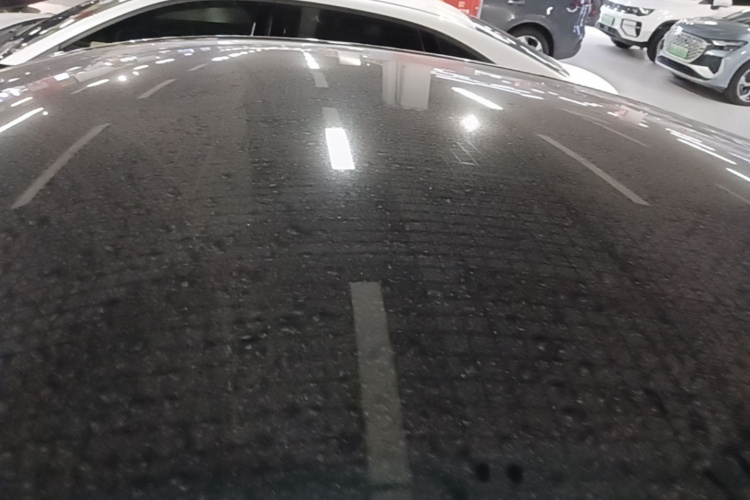Tesla Model Y 2022 car image #25