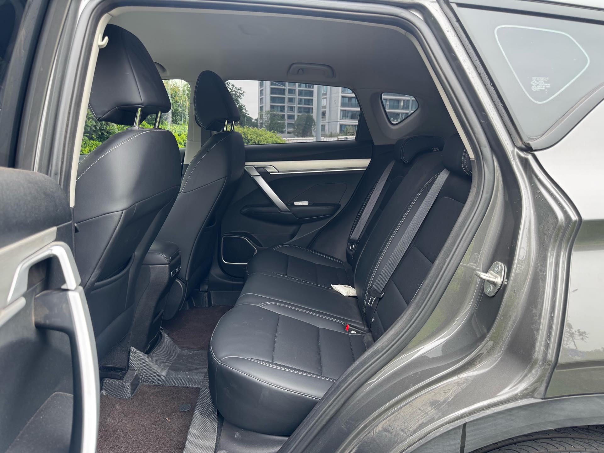 GEELY Coolray 2025 car image #4