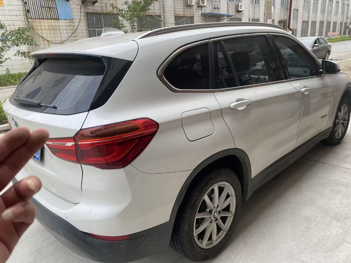 BMW X1 2018 #4 BMW X1 2018 car image #4