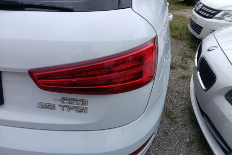 Audi Q3 2017 #8 Audi Q3 2017 car image #8