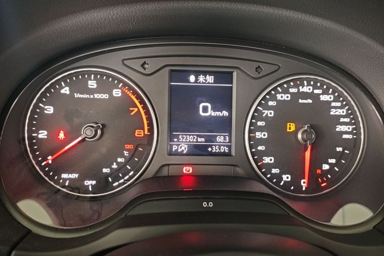 Audi A3 2019 car image #12