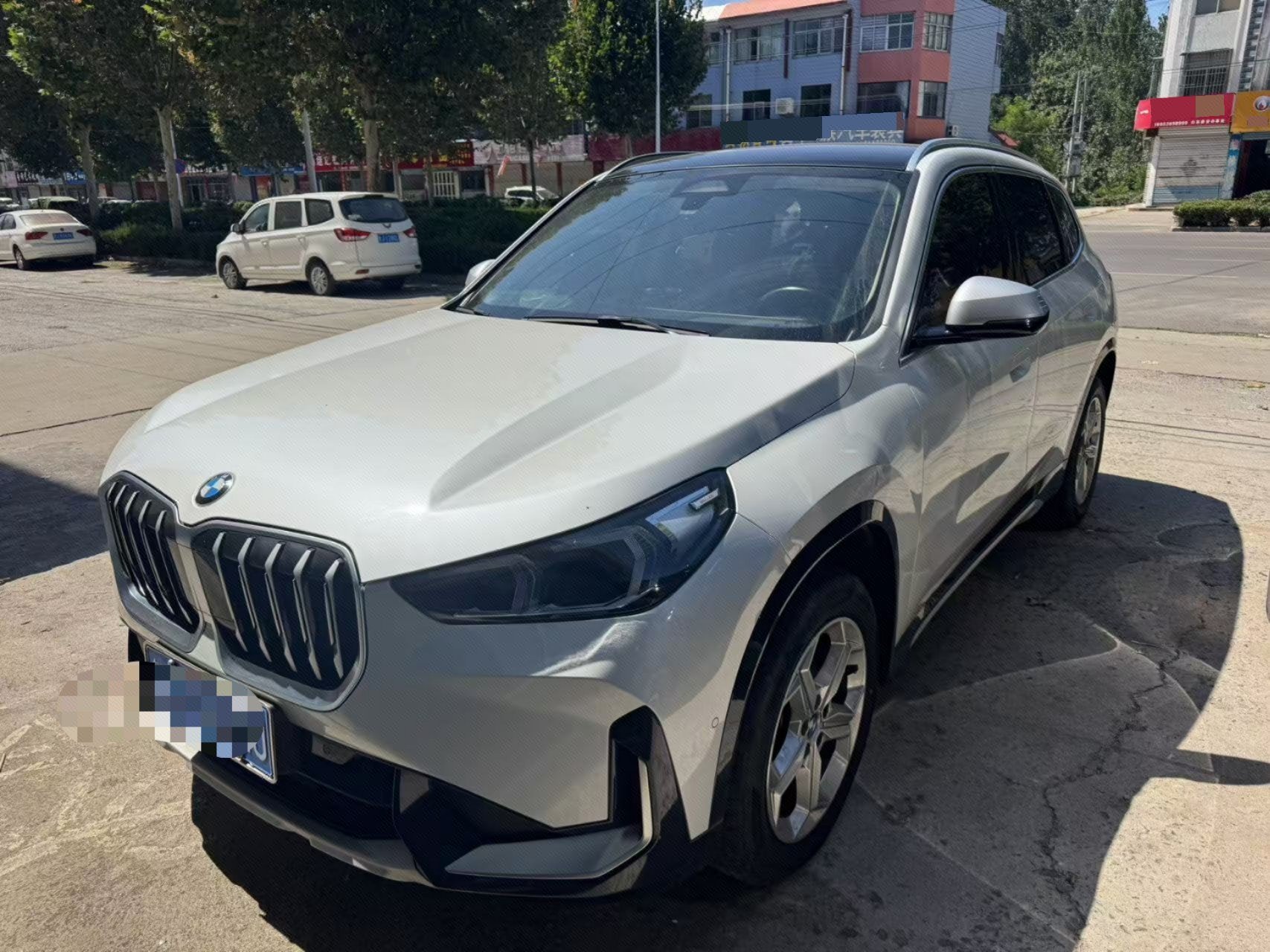 BMW X1 2023 car image 