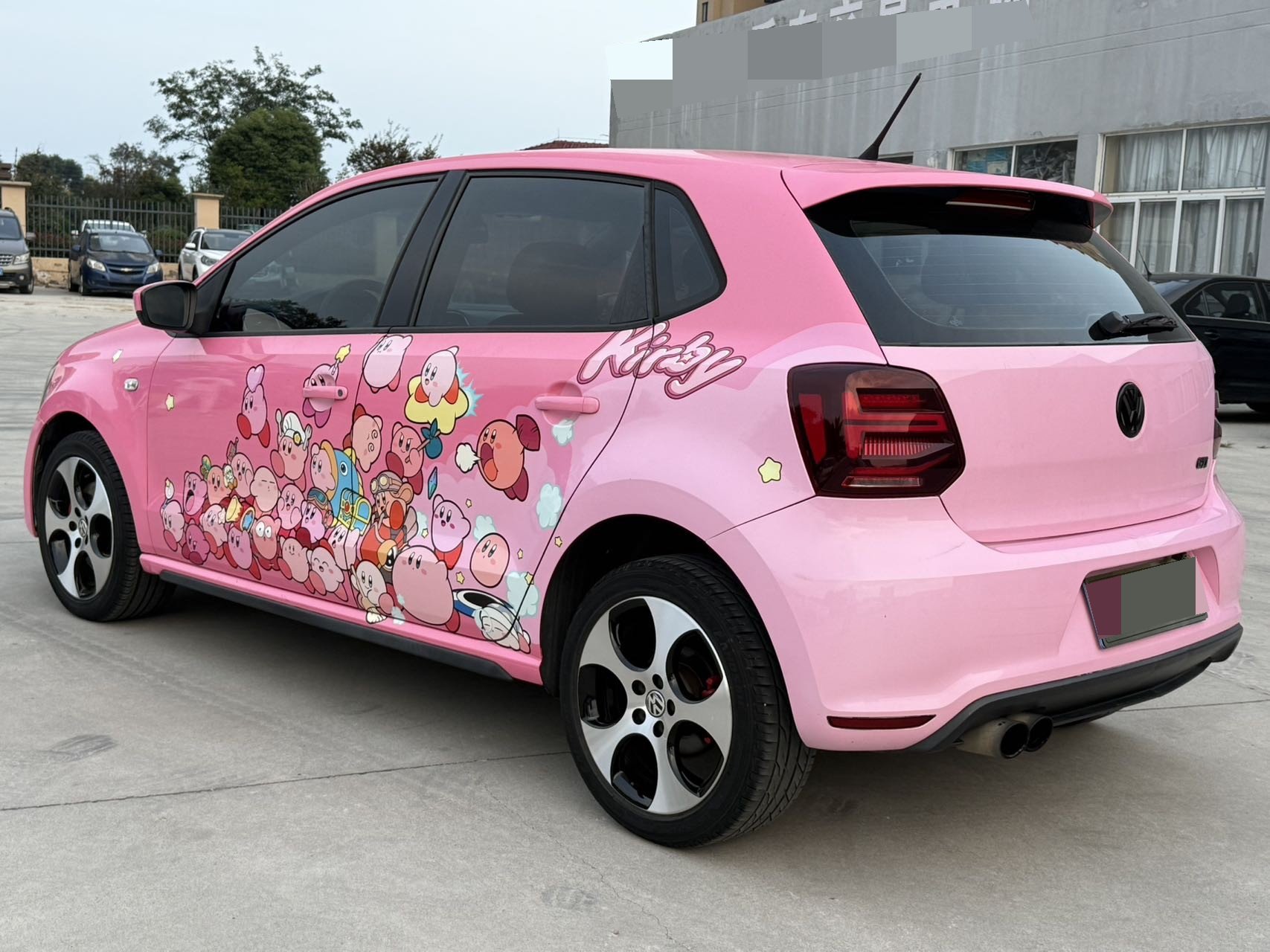 2014 car image #7