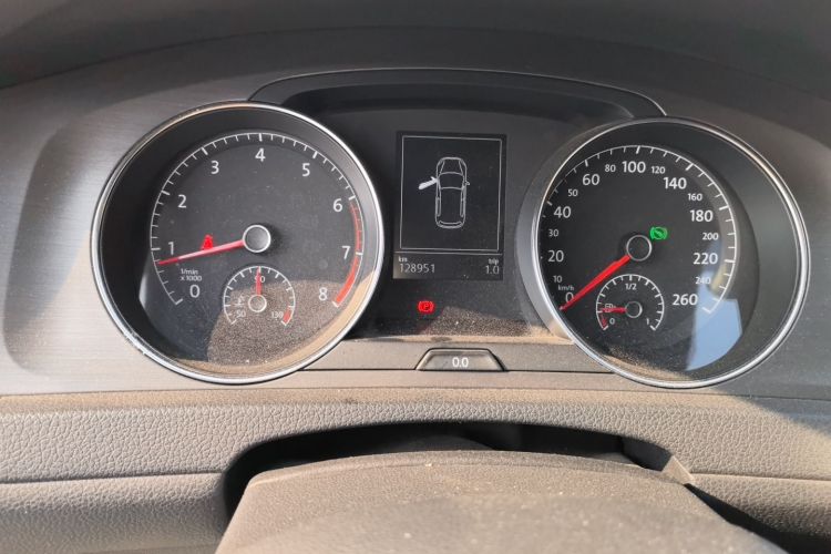 Volkswagen Golf 2015 #8 Volkswagen Golf 2015 car image #8