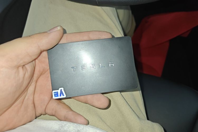 Tesla Model 3 2020 #14 Tesla Model 3 2020 car image #14