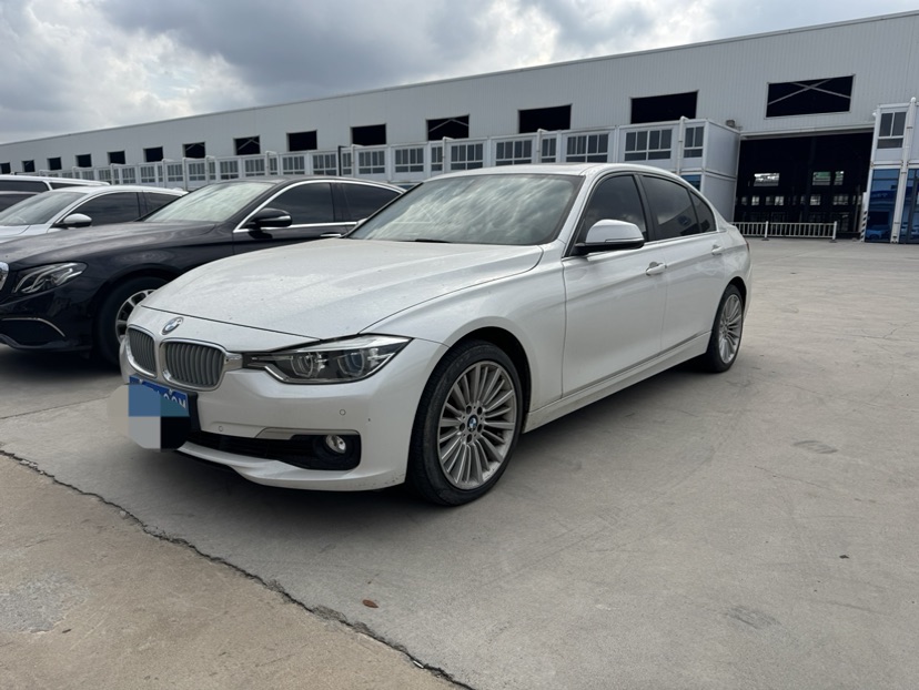 BMW 3 Series 2018 #3 BMW 3 Series 2018 car image #3