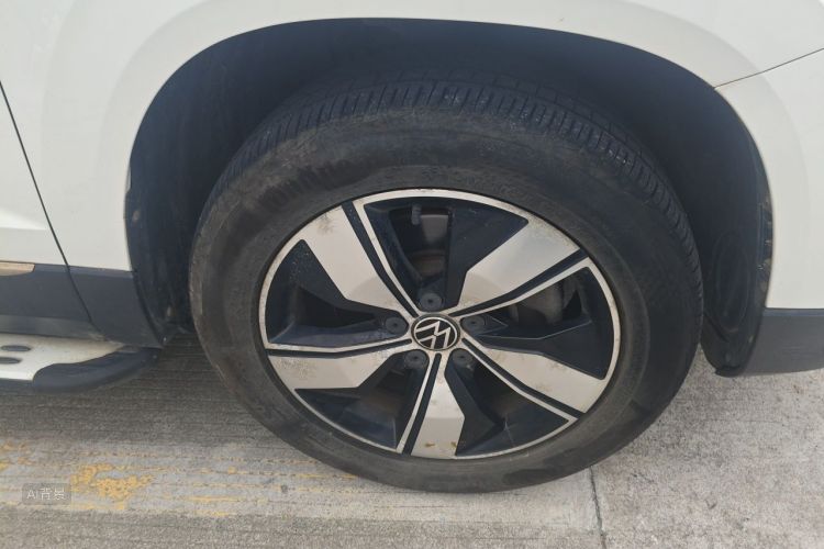 Volkswagen Tharu 2021 car image #9