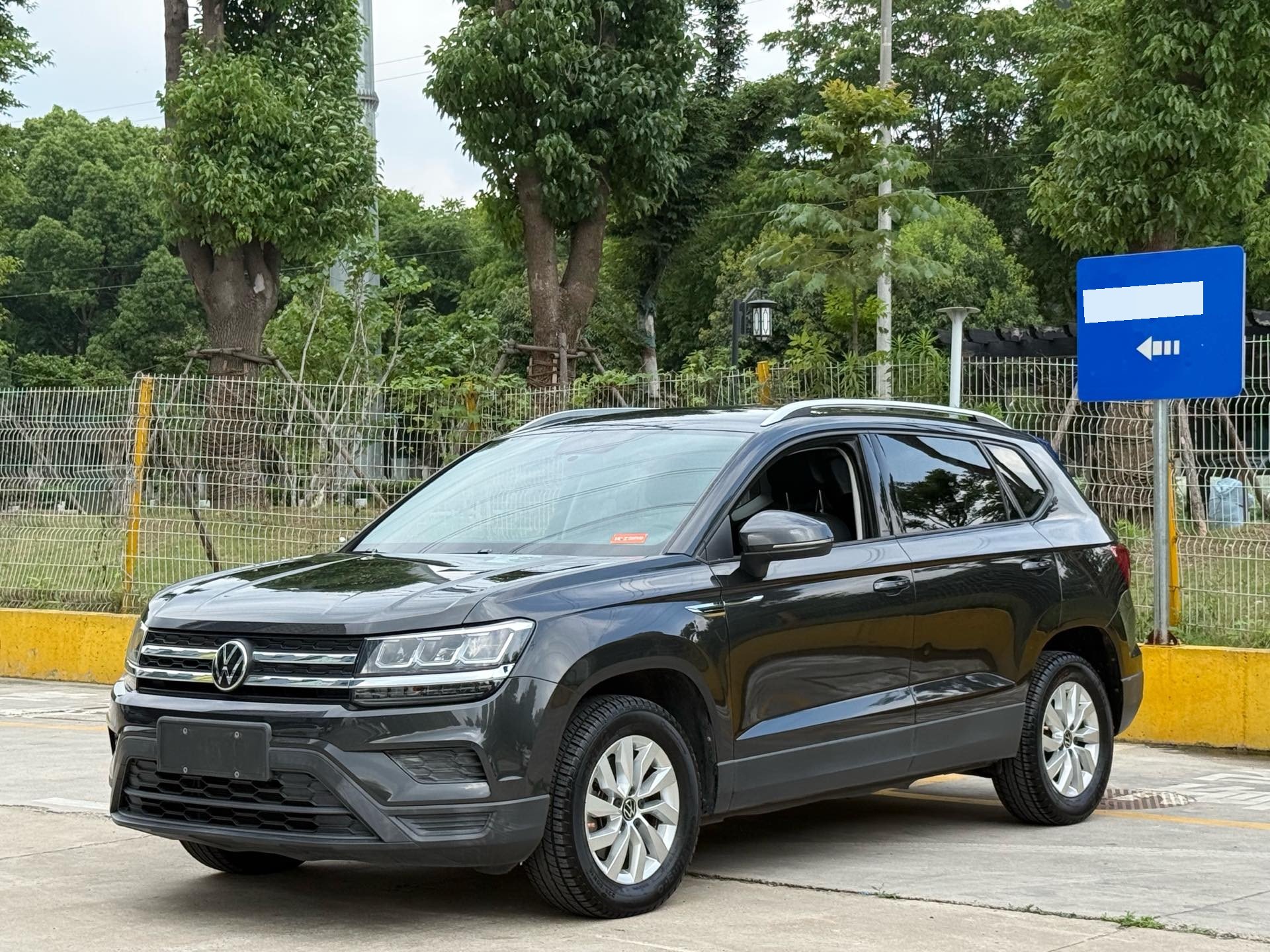 2020 2020 car image
