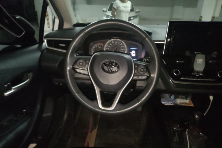 Toyota Corolla 2020 car image #11