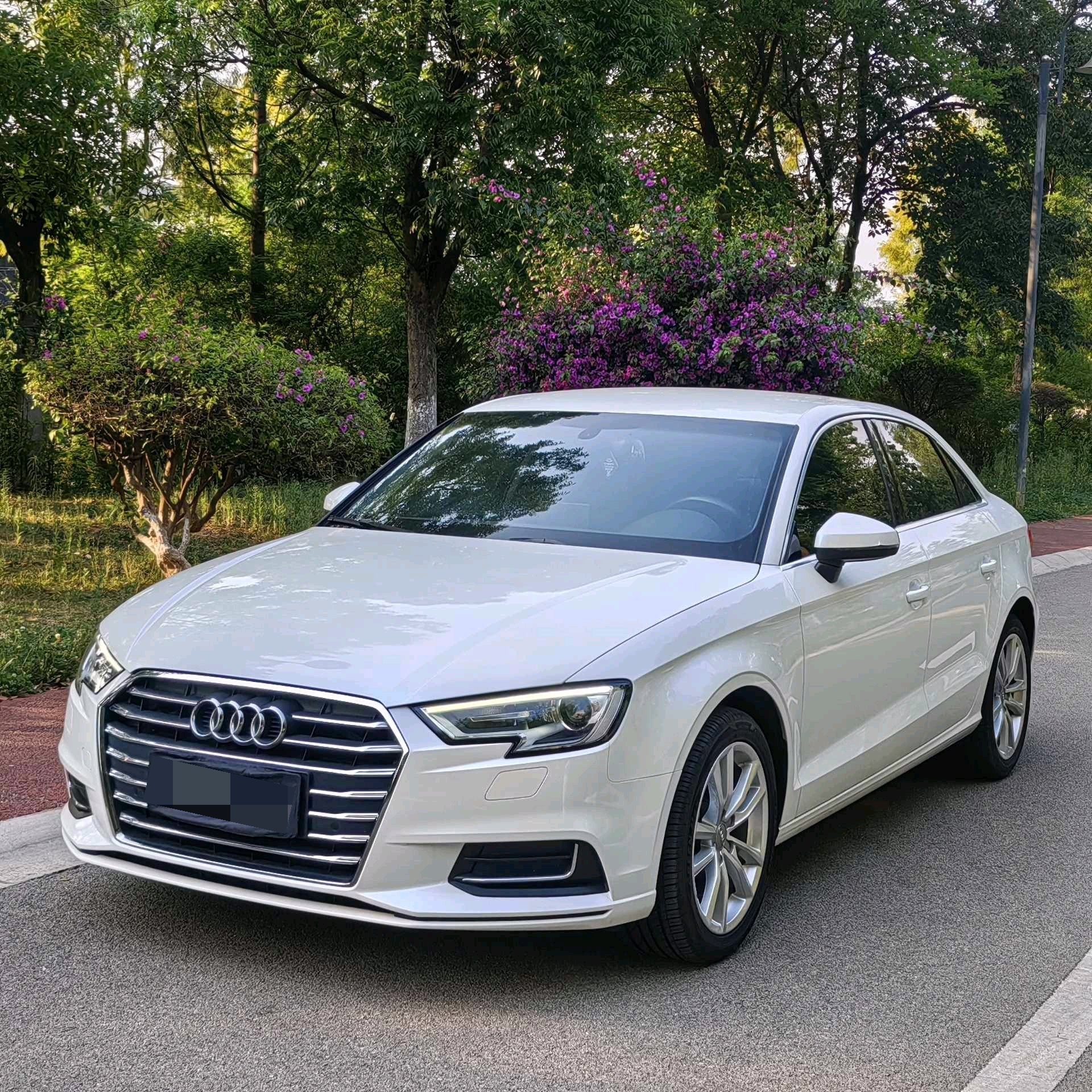 2018 2018 immagine di auto