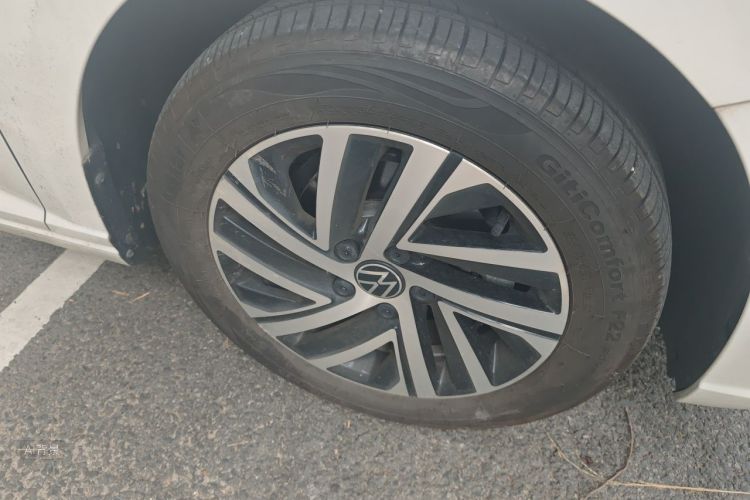 Volkswagen Lavida 2024 car image #9