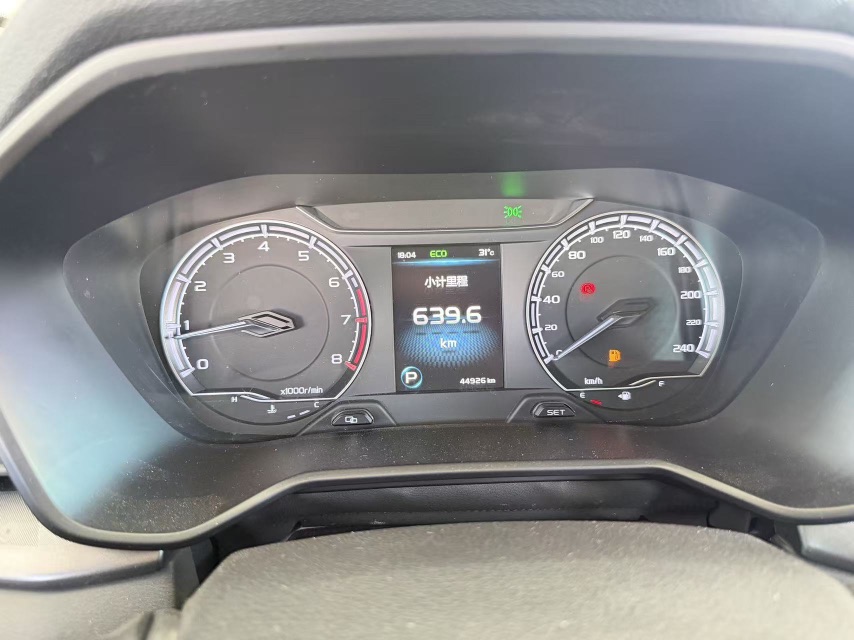 GEELY Vision X6 2022 car image #15