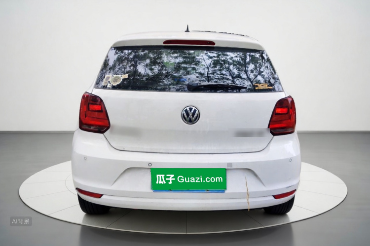 Volkswagen Polo 2015 car image #4