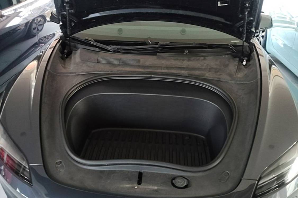 Tesla Model 3 2024 صورة سيارة #11