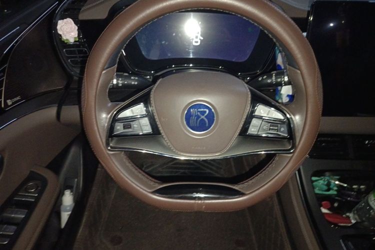 BYD Han 2021 #19 BYD Han 2021 car image #19