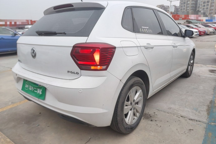 Volkswagen Polo 2021 car image #5