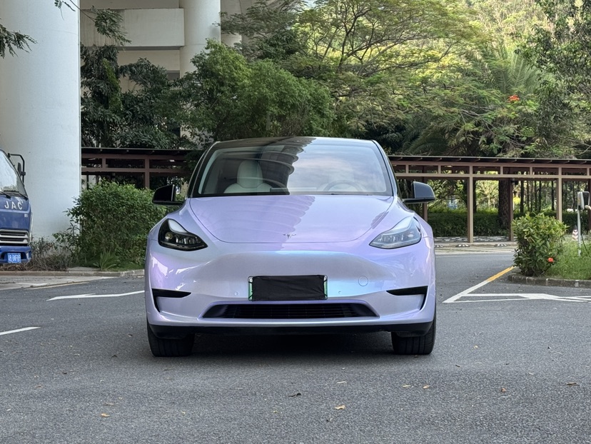 Tesla Model Y 2023 #2 Tesla Model Y 2023 car image #2