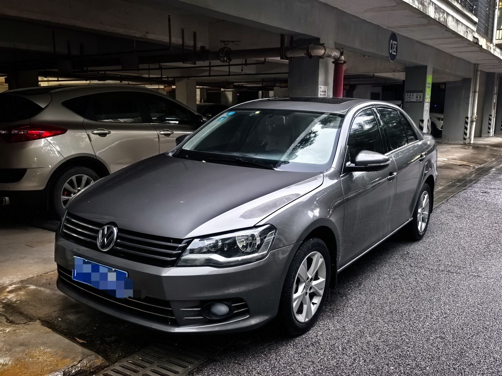 Volkswagen Bora 2015 Volkswagen Bora 2015 car image