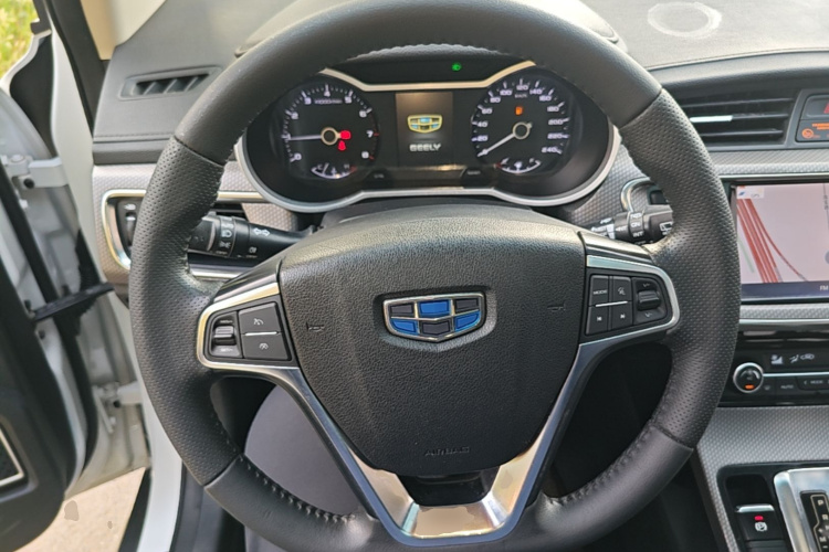 GEELY Emgrand GS 2017 car image #11