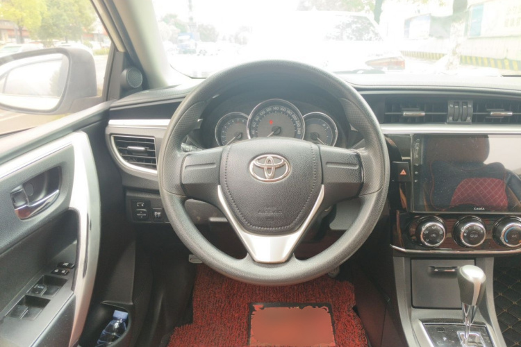 Toyota Corolla 2017 #11 Toyota Corolla 2017 car image #11